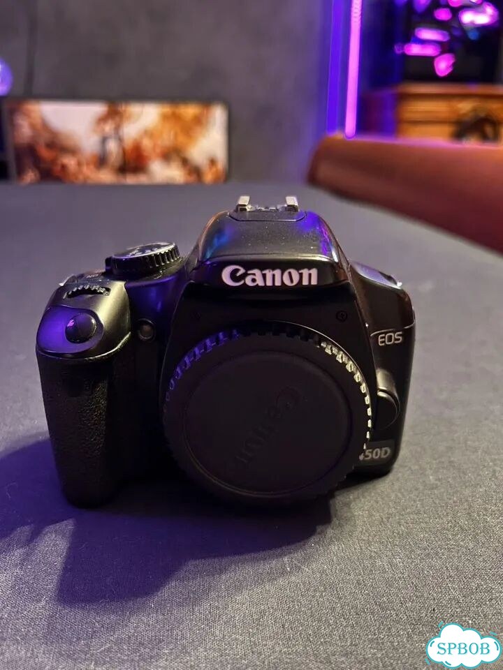 Фотоаппарат - Canon EOS 450D фото 2