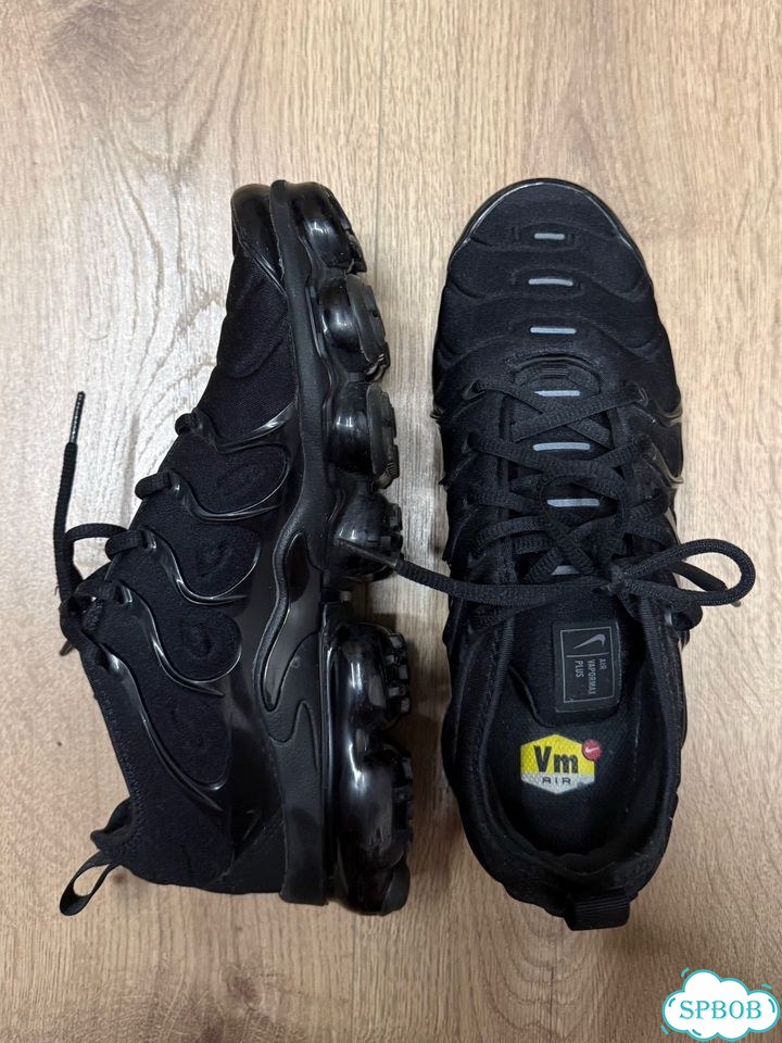 Nike air vapormax plus оригинал фото 2