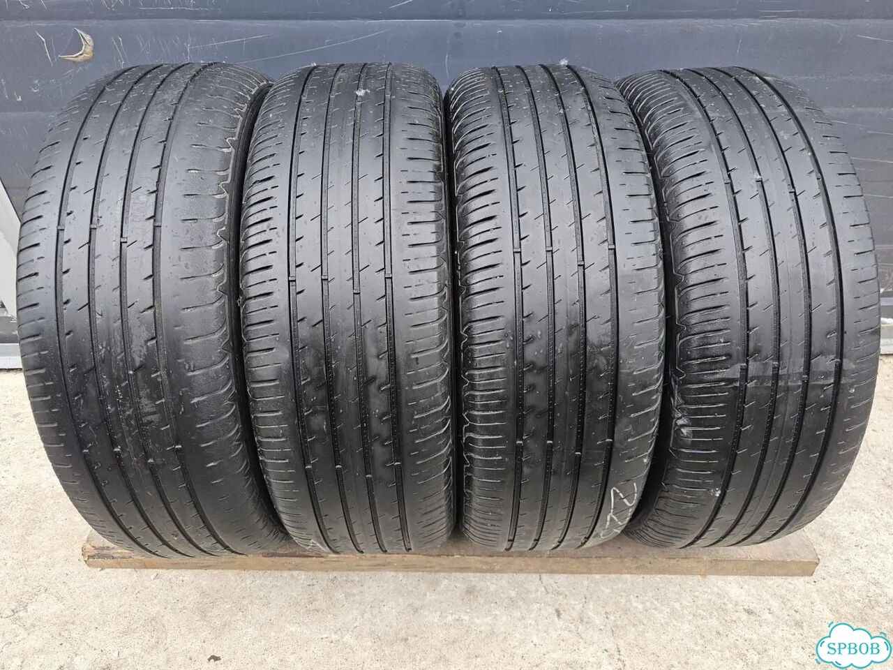 Goodyear EfficientGrip Performance SUV 225/55 R19 фото 2