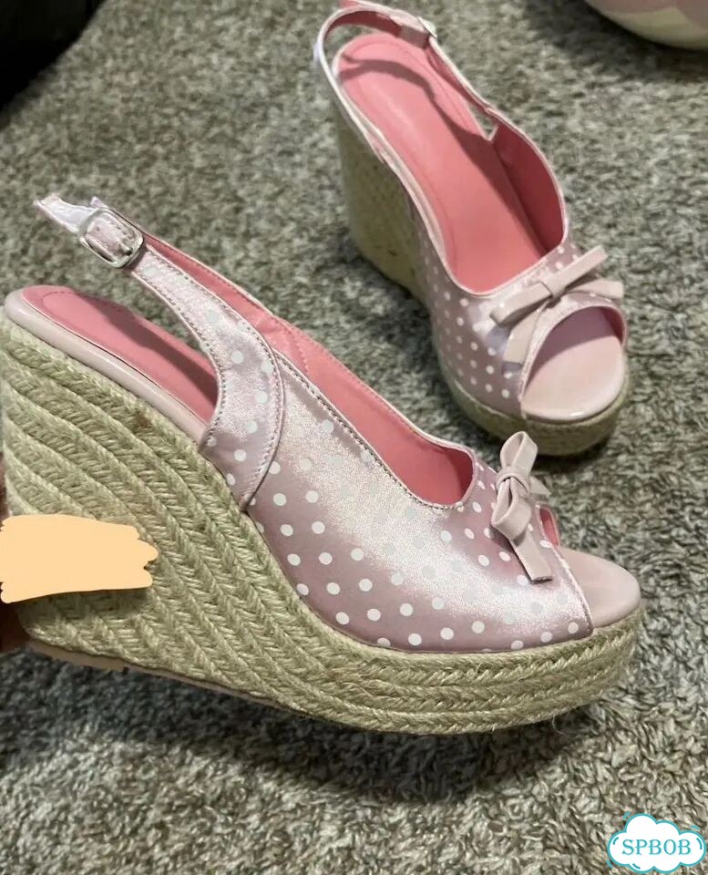 Босоножки на танкетке Polka Dot type фото 2