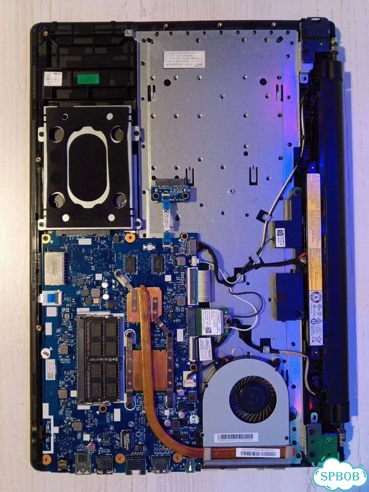 Тонкий игровой ноутбук Lenovo 110-15ACL фото 10
