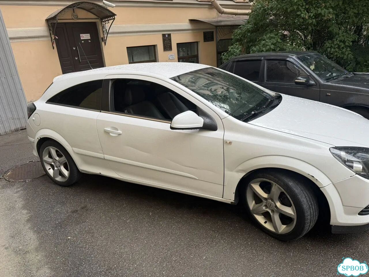 Opel Astra GTC 1.8 AT, 2010, 161 314 км фото 12