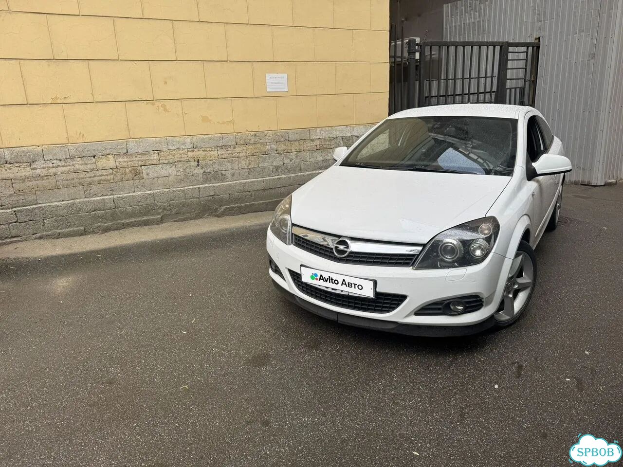 Opel Astra GTC 1.8 AT, 2010, 161 314 км фото 16