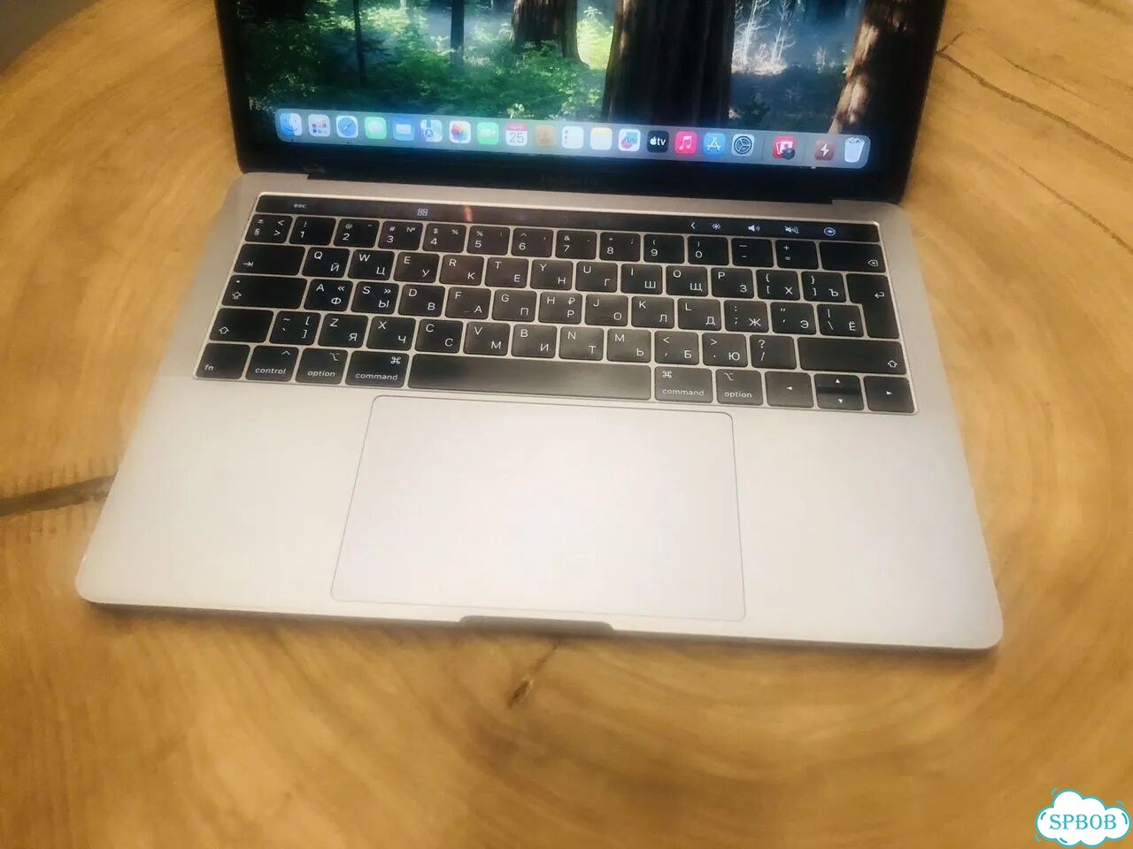 Macbook pro 13 touch bar core i5/16gb/500ssd фото 2