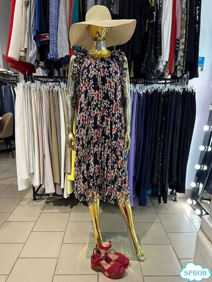 Carolina Herrera платье оригинал шелк 100% фото 1