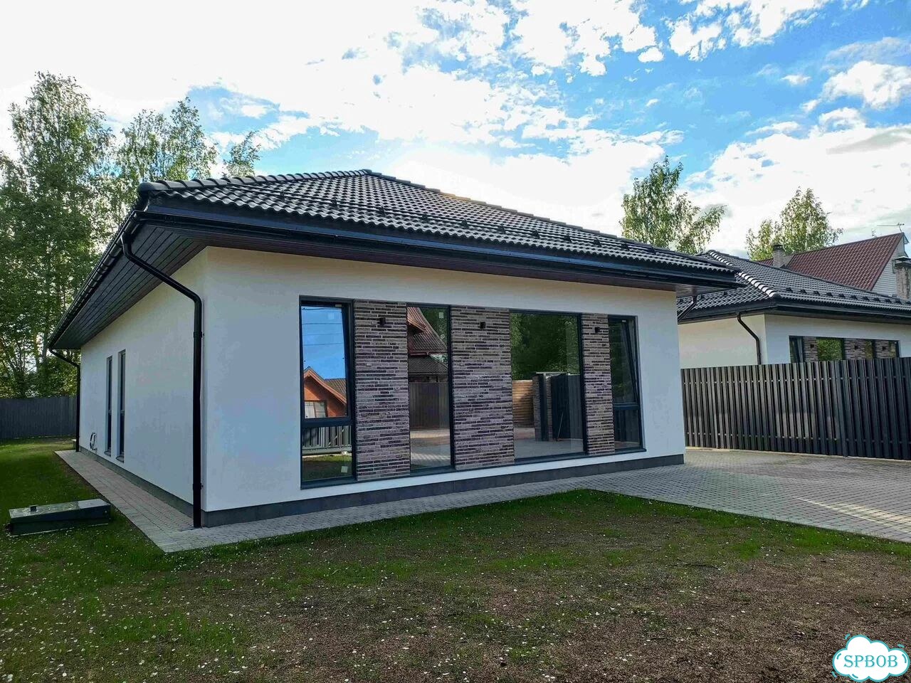 Коттедж 160 м² на участке 6 сот. фото 1