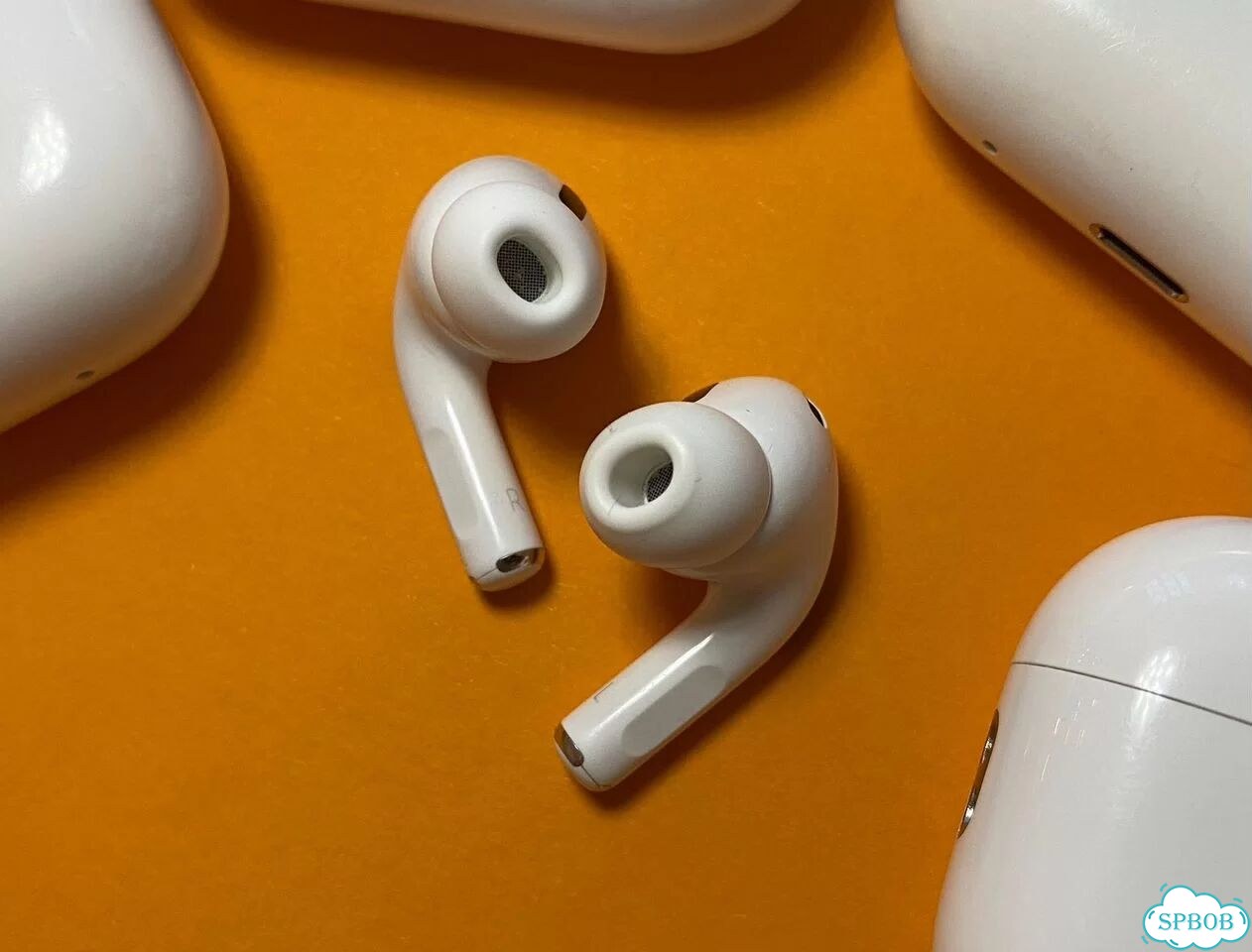AirPods Pro 2 левый/правый наушник, лайтнинг фото 3