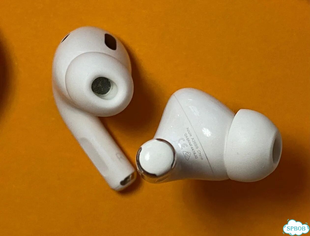 AirPods Pro 2 левый/правый наушник, лайтнинг фото 4