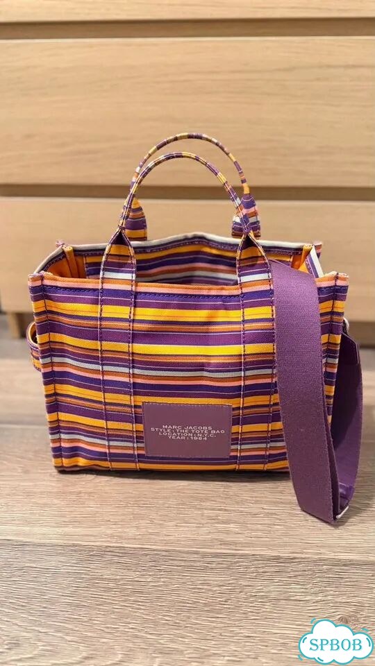 Сумка Marc Jacobs The Tote Bag Medium фото 2