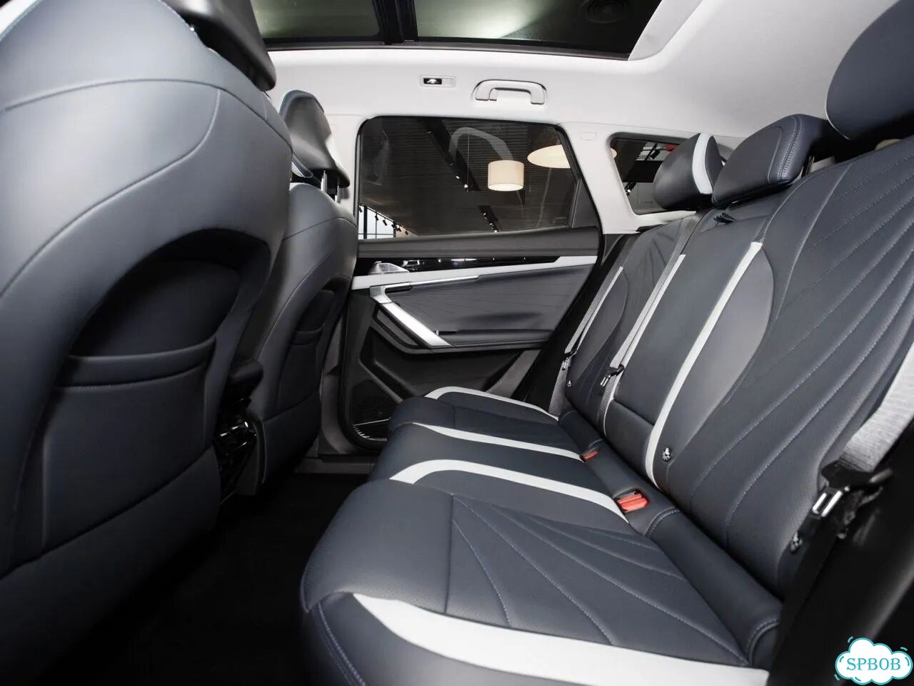Geely Atlas 2.0 AT, 2026 Новый фото 30