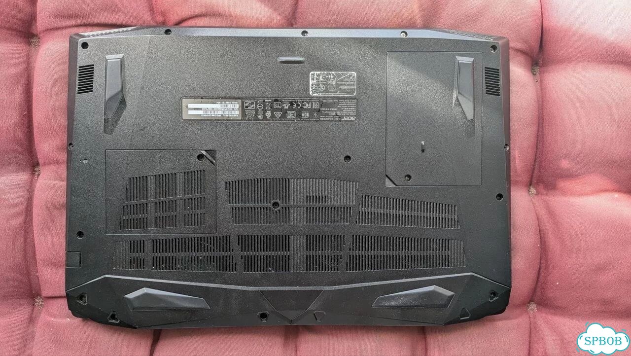 Acer Nitro 5 AN515-42 фото 6