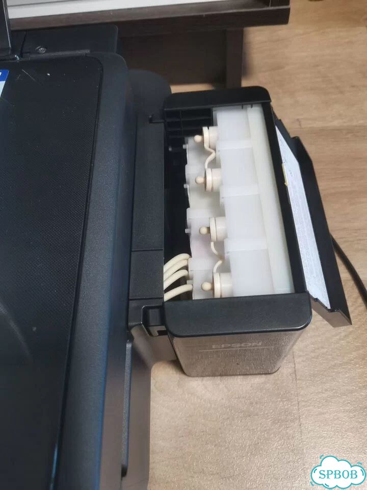 Мфу принтер Epson l355 с снпч. На запчасти фото 5