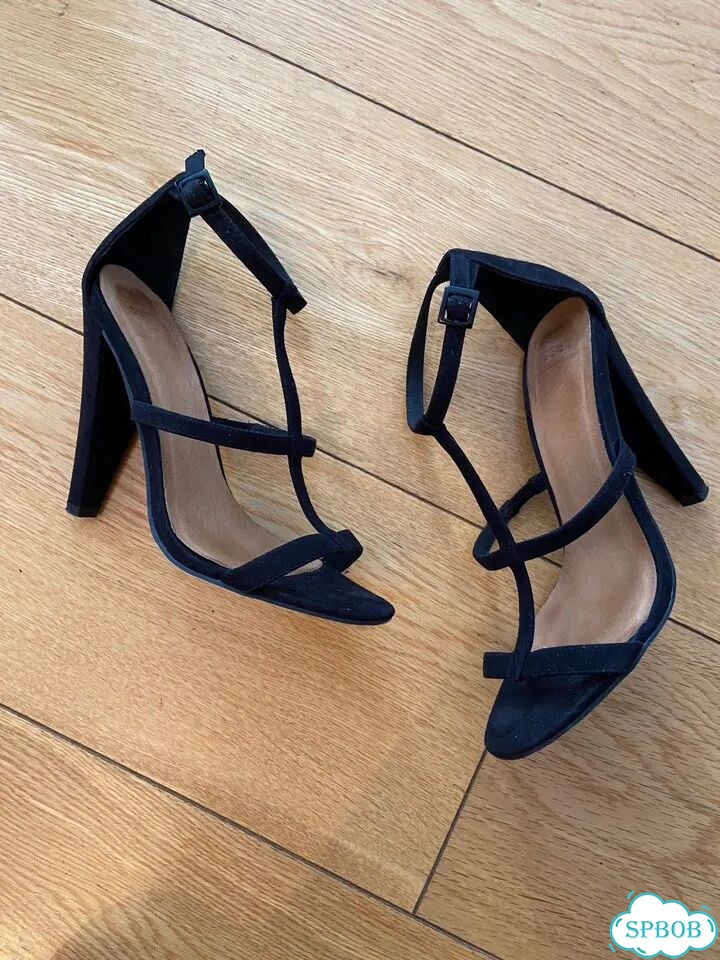 Босоножки замшевые ASOS фото 4