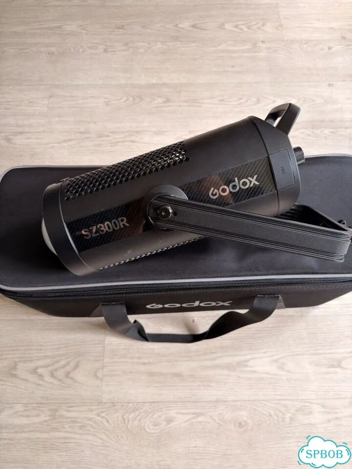 Свет Godox SZ300R фото 3