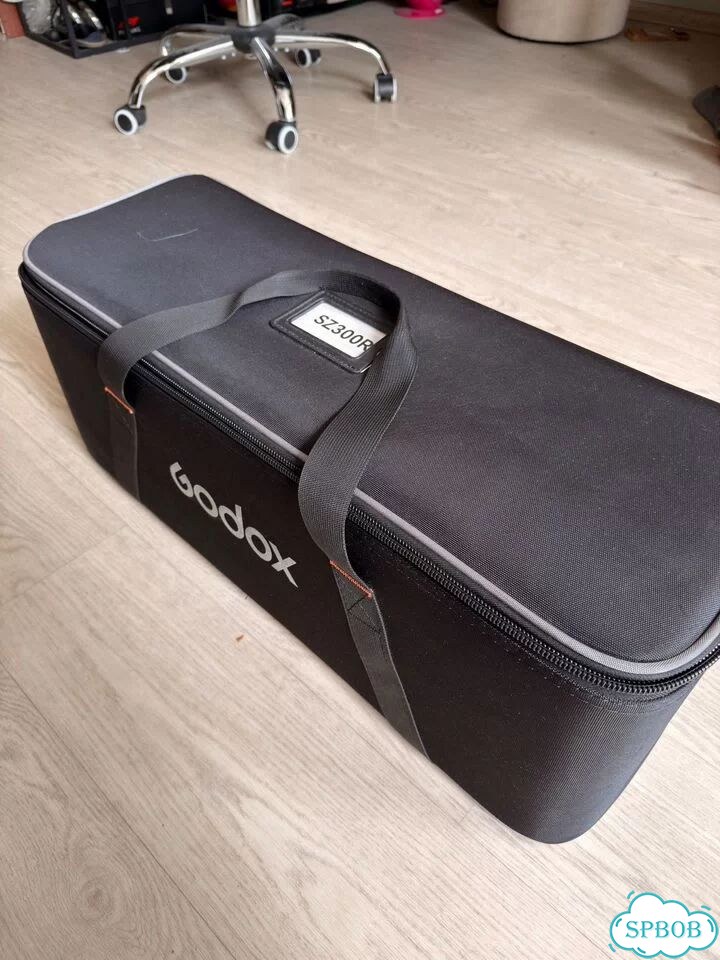 Свет Godox SZ300R фото 4