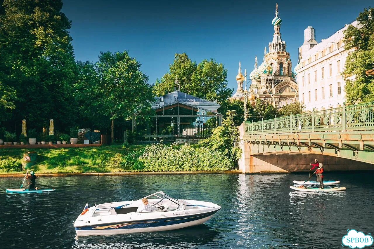 Аренда катера с капитаном. Разводные мосты спб фото 10