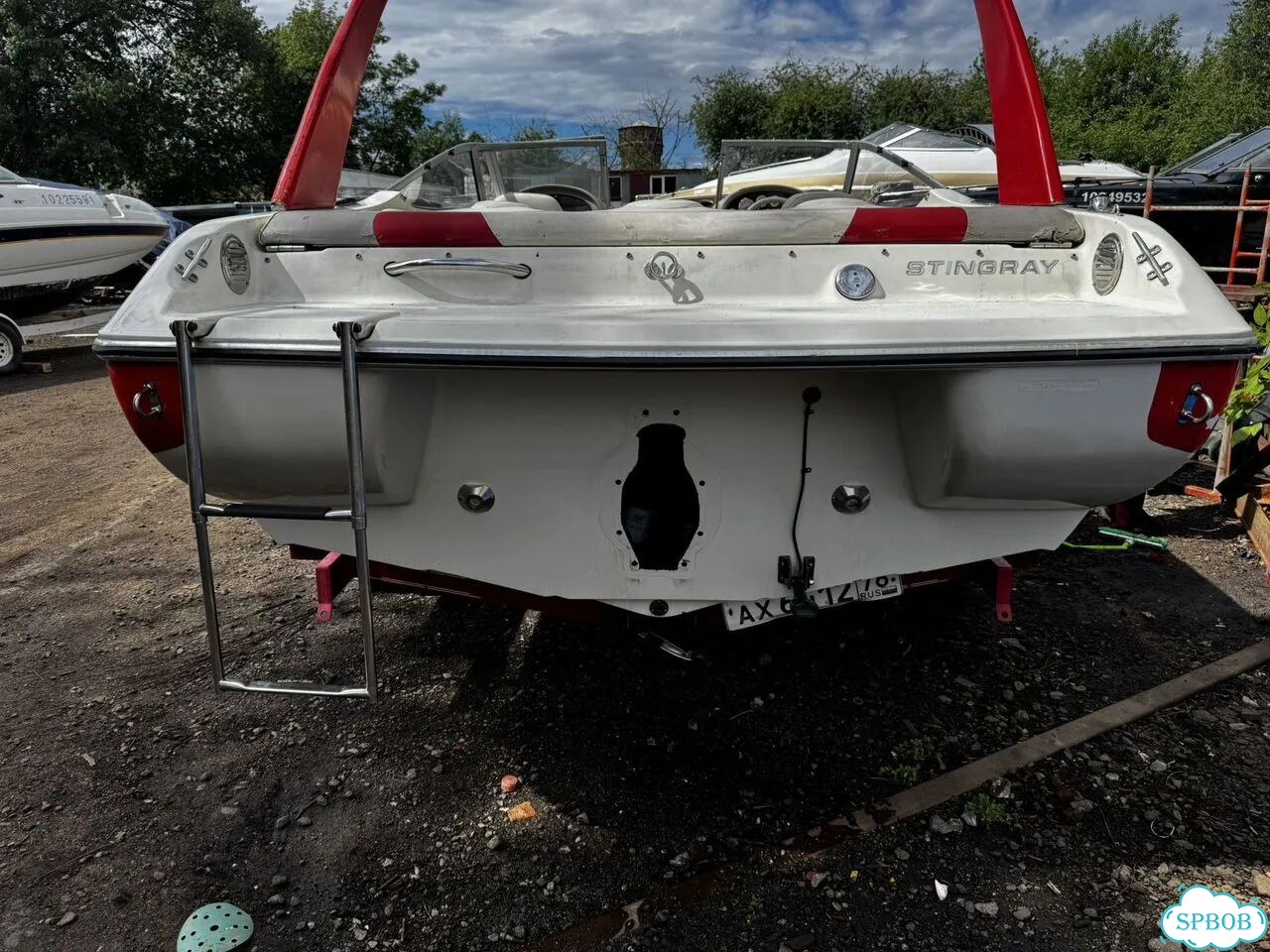 Катер Stingray 191 LX фото 4