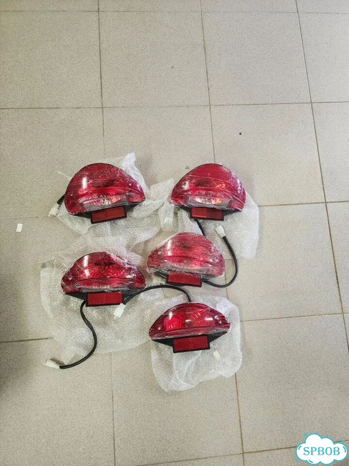 Стоп сигнал UMC 12 фото 1
