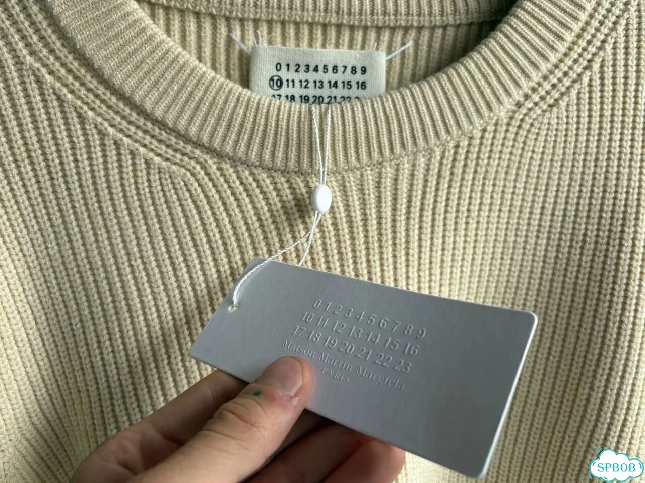 Свитер Maison Margiela бежевый фото 6