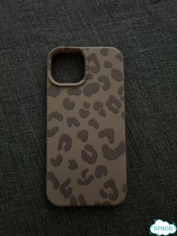 Чехол на iPhone 15 фото 4