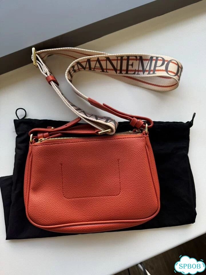 Сумочка Emporio Armani 2-in-1 оригинал фото 6