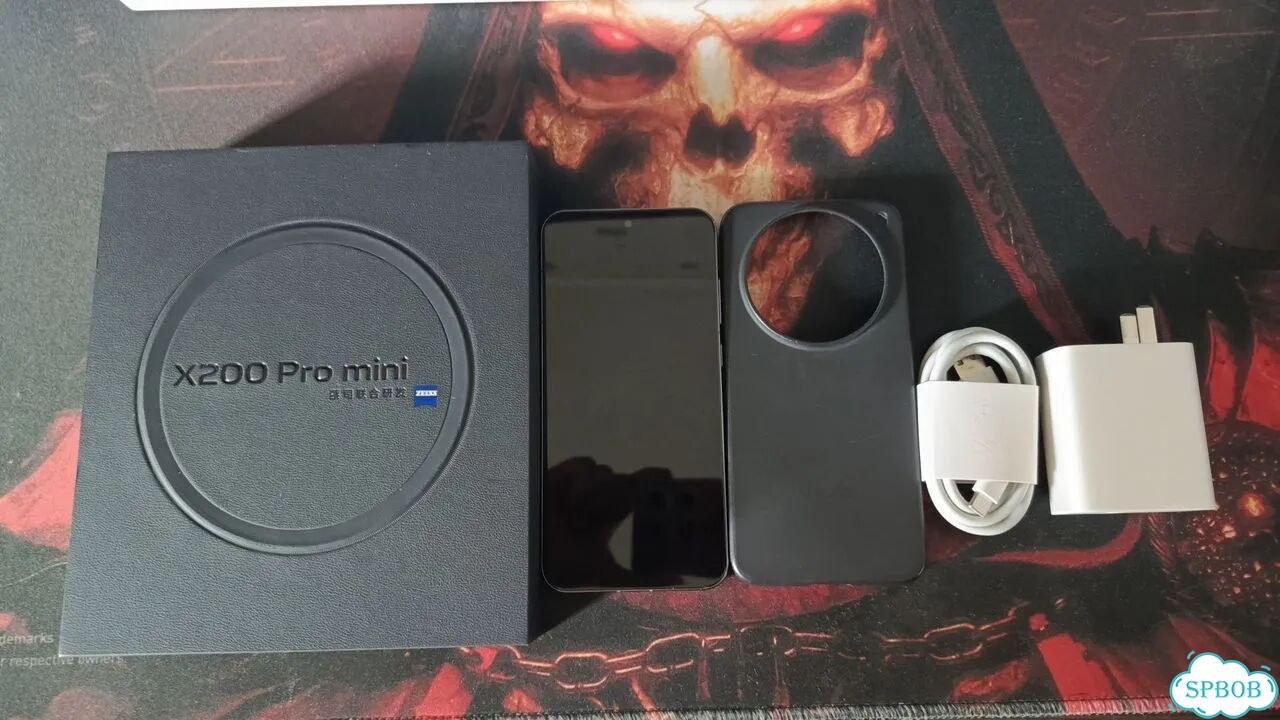 vivo X200 Pro mini, 16/512 ГБ, 2 SIM фото 1