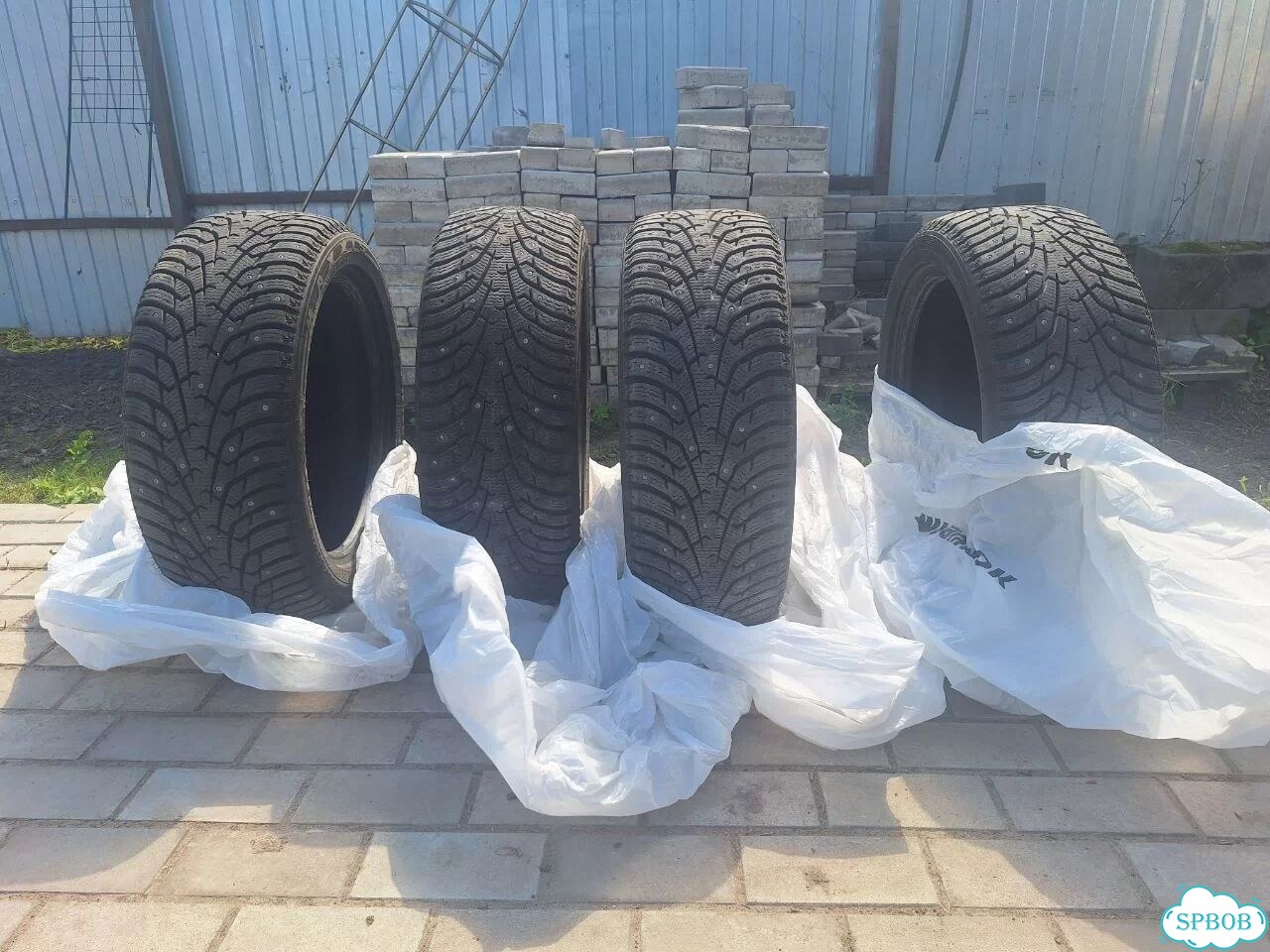 Maxxis Premitra Ice Nord NP5 205/50 R17 93T фото 1