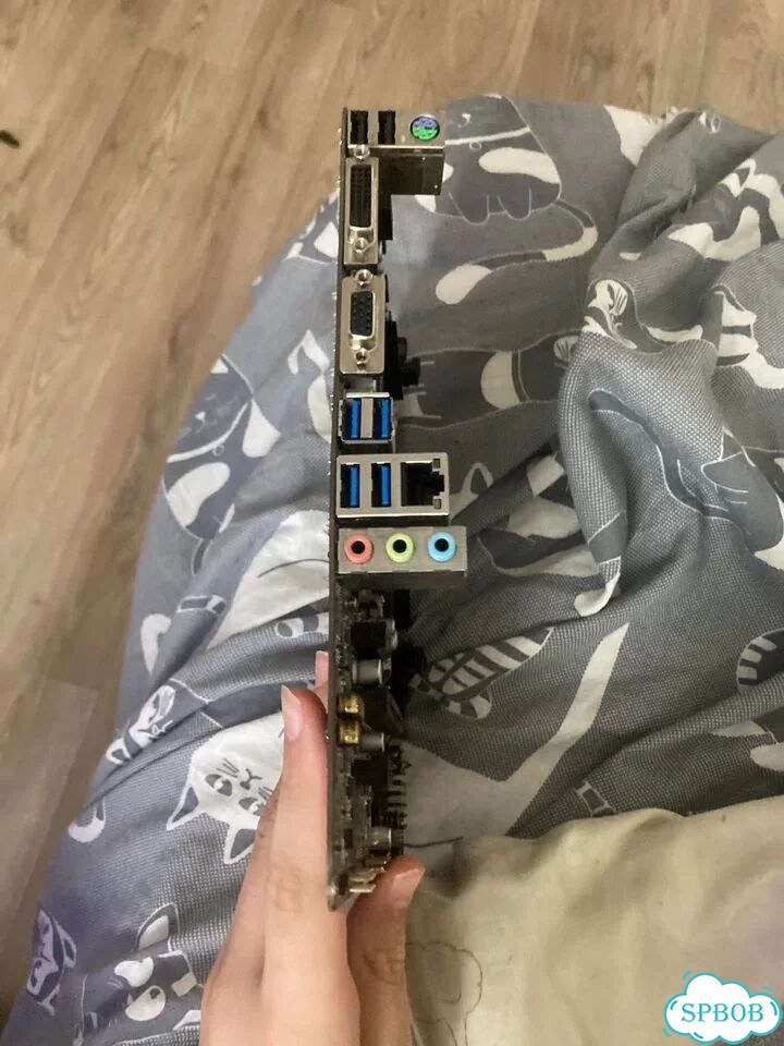 Мтеринская плата msi am-4 фото 2