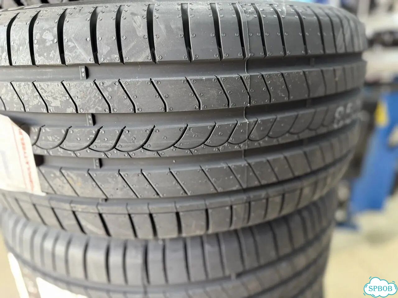 Pirelli Formula Rosso 225/40 R18 92V фото 2