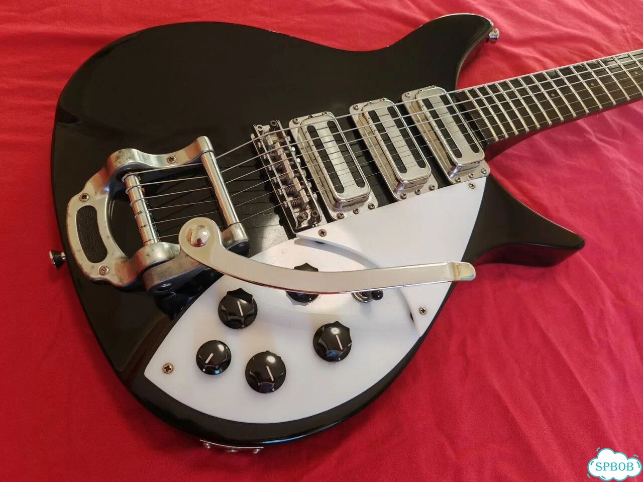 Fernandes RG-80 (Rickenbacker 325) Japan 90's фото 2