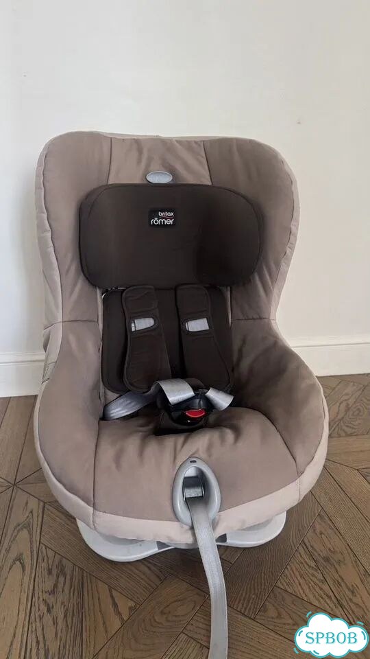 Автомобильное кресло britax romer фото 1