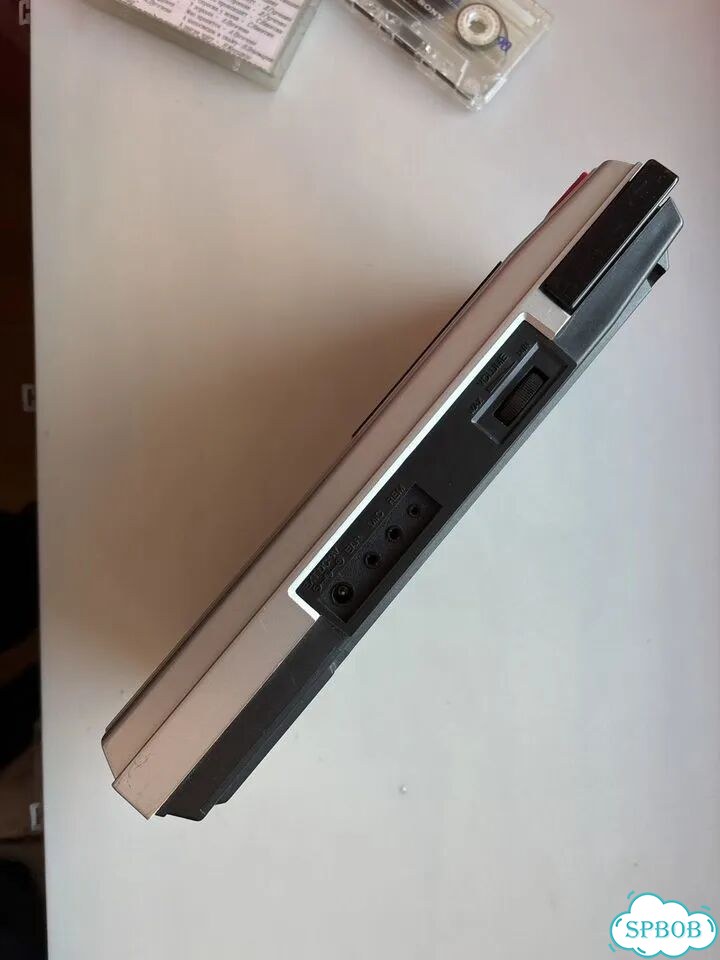 Sanyo Slim 10 фото 3