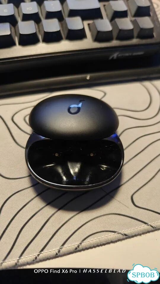Кейс от soundcore liberty 3pro фото 1