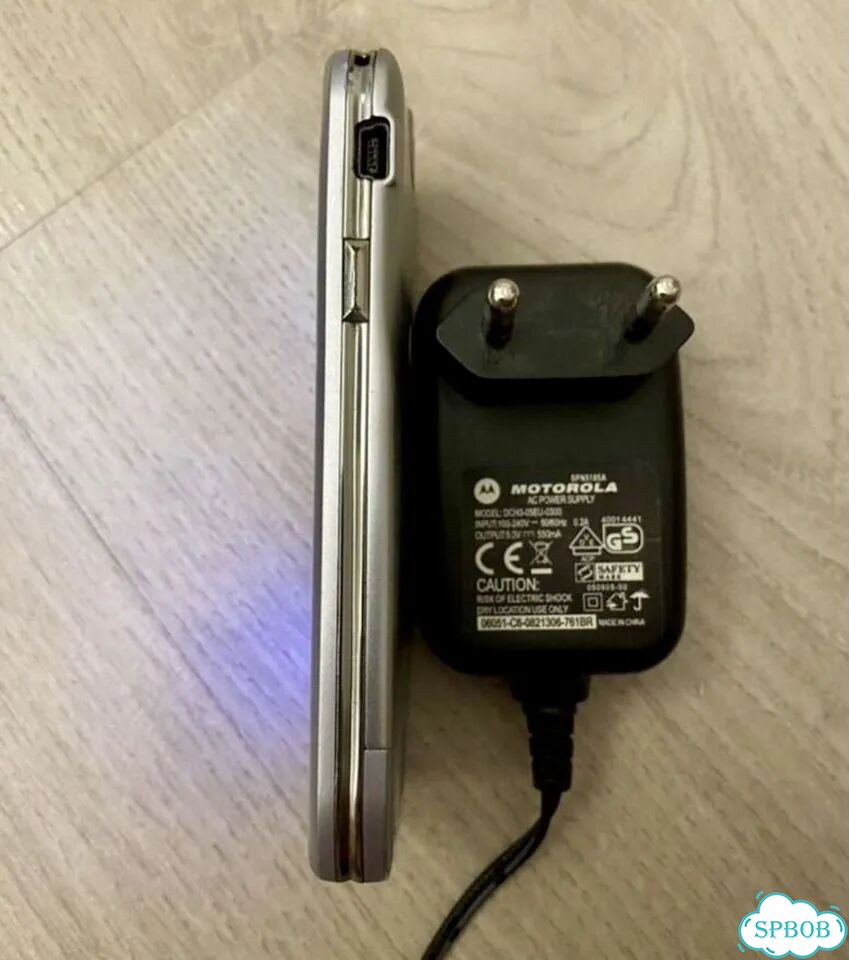Motorola SLVR L6 фото 6
