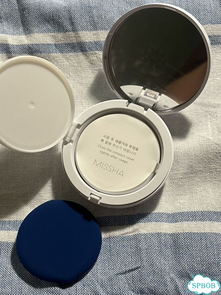Missha тональный кушон с увлажняющим эффектом фото 4