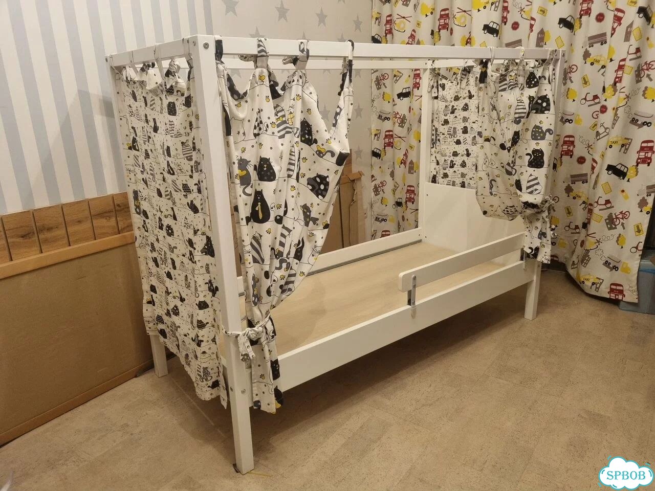 Детская кровать IKEA ovre с пологом и матрасом фото 2