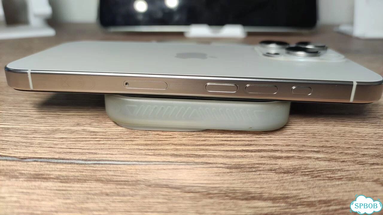 iPhone 16 Pro, 256 ГБ, SIM + eSIM фото 3