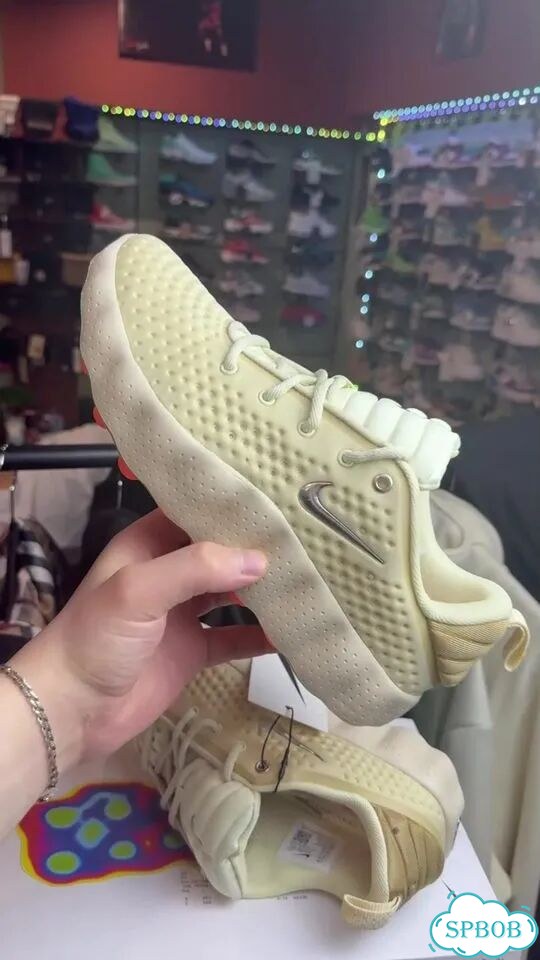 Кроссовки Nike Mind 002 фото 1
