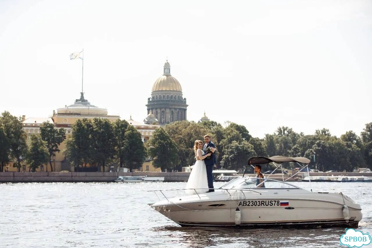 Аренда большого комфортного катера SeaRay 225 1-8ч фото 4