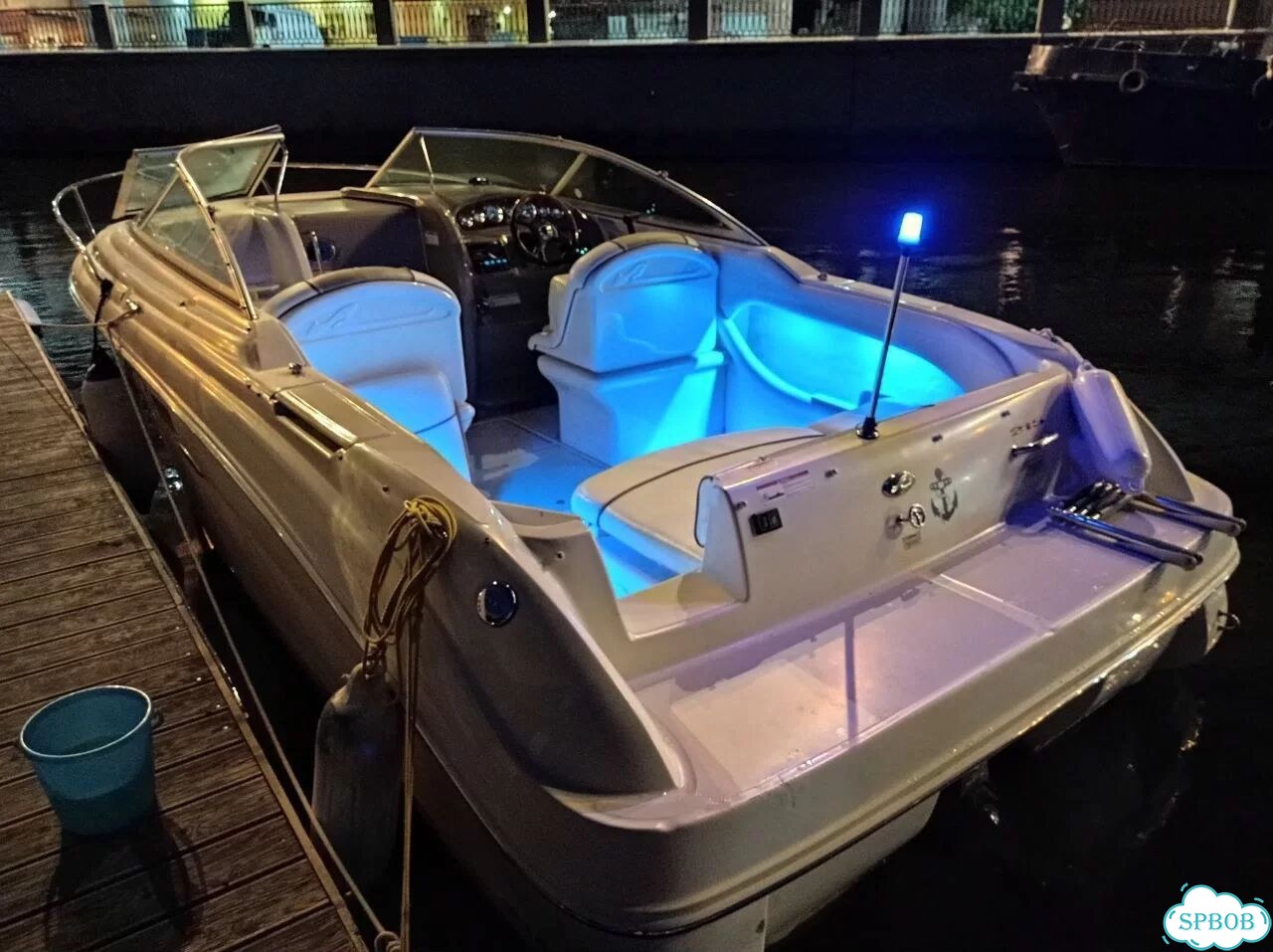 Аренда большого комфортного катера SeaRay 225 1-8ч фото 9