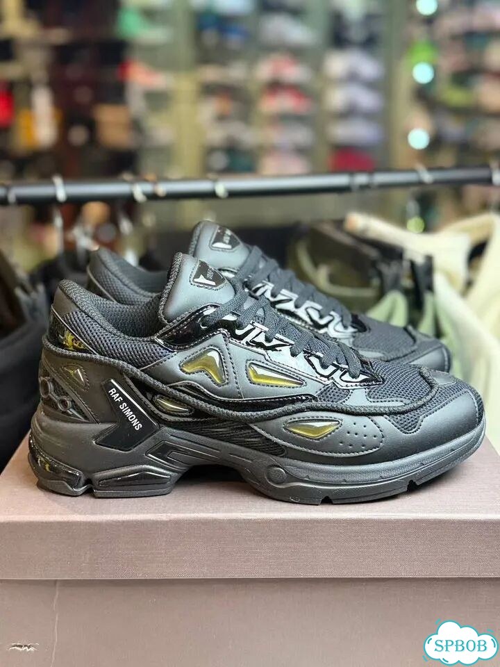 Кроссовки Adidas x Raf Simons Ozweego Bunny фото 2