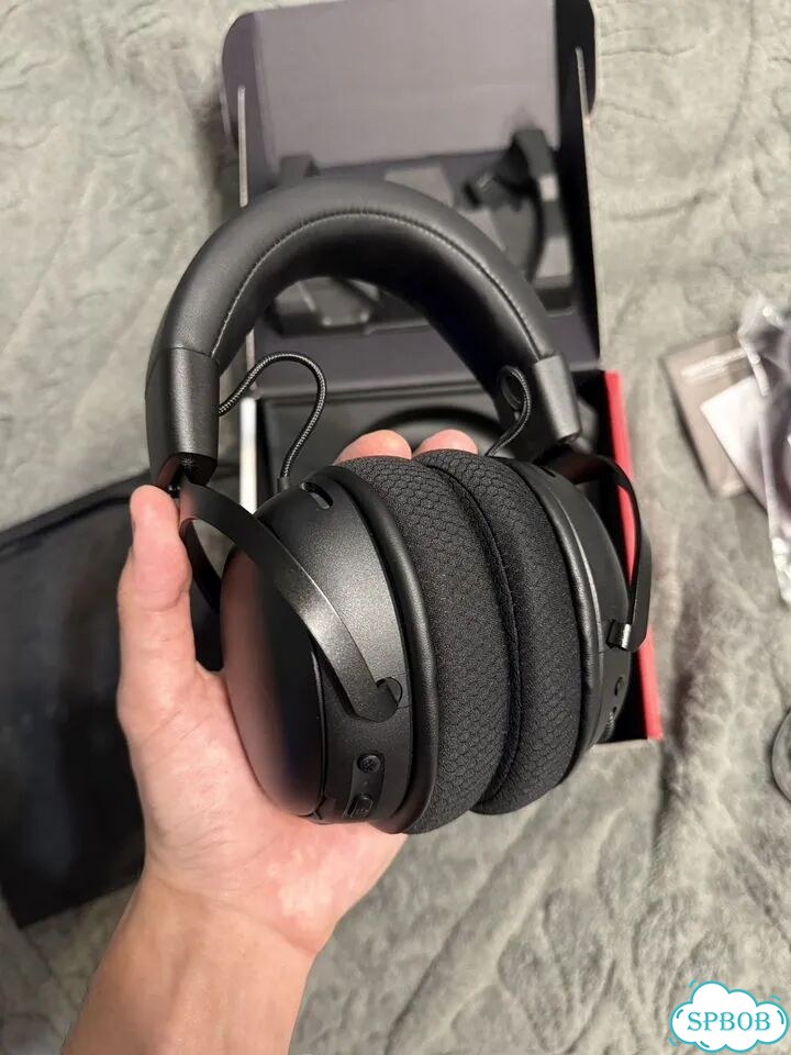 Игровые наушники HyperX Cloud 3s wireless фото 4