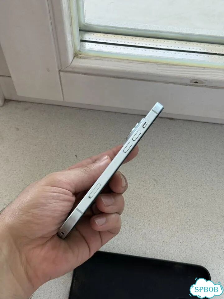 iPhone 15, 256 ГБ, SIM + eSIM фото 10
