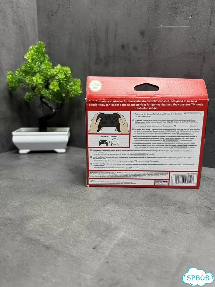 Nintendo Switch Pro Controller (Новый) фото 2