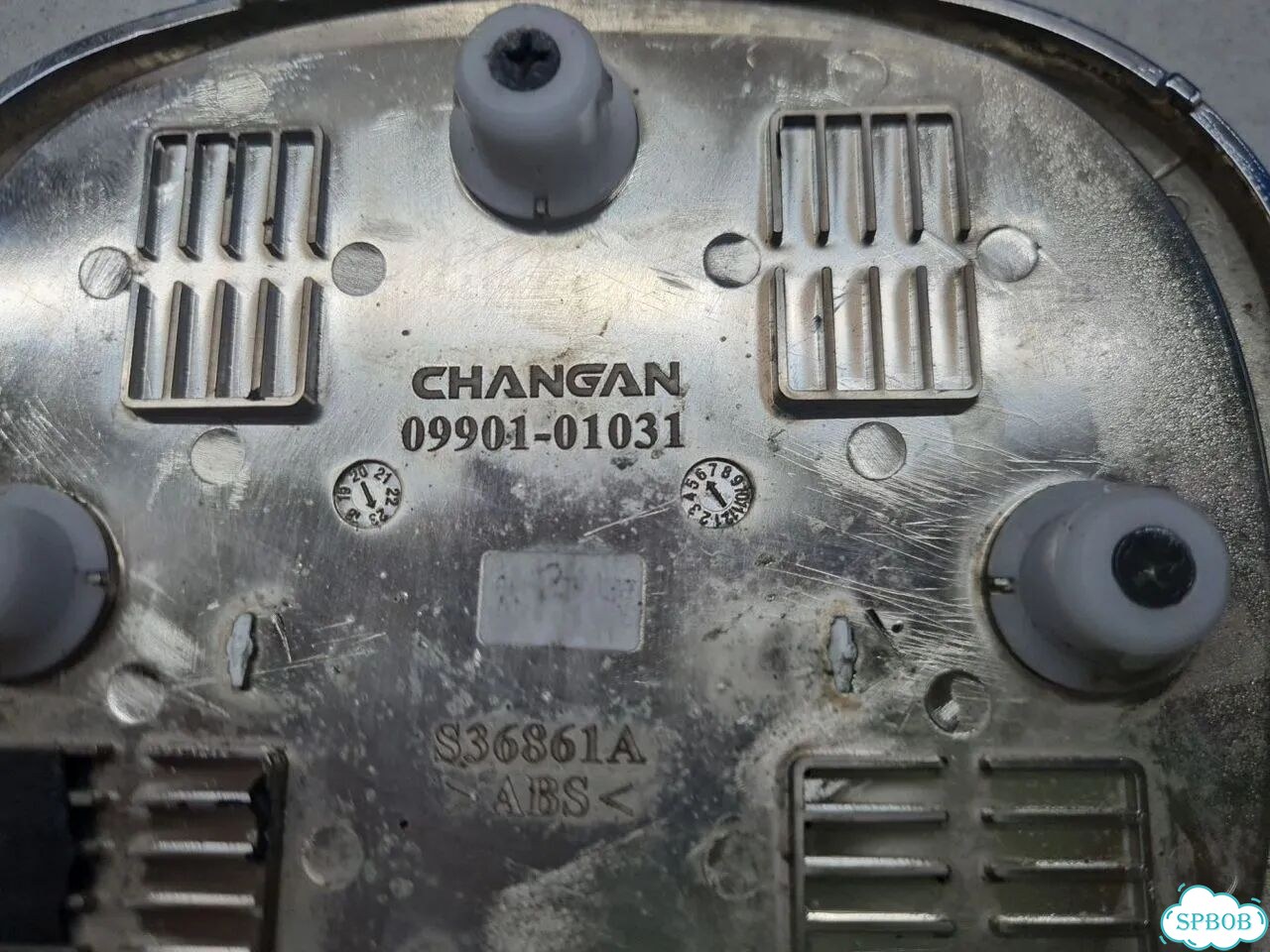 Эмблема двери багажника Changan UNI-K 2020 фото 5