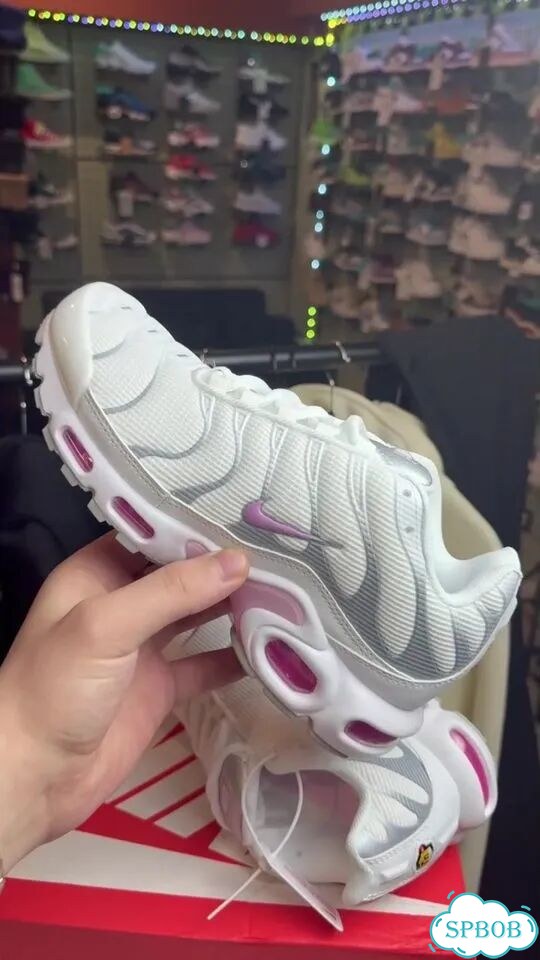 Кроссовки Nike Air Max Tn Plus фото 1