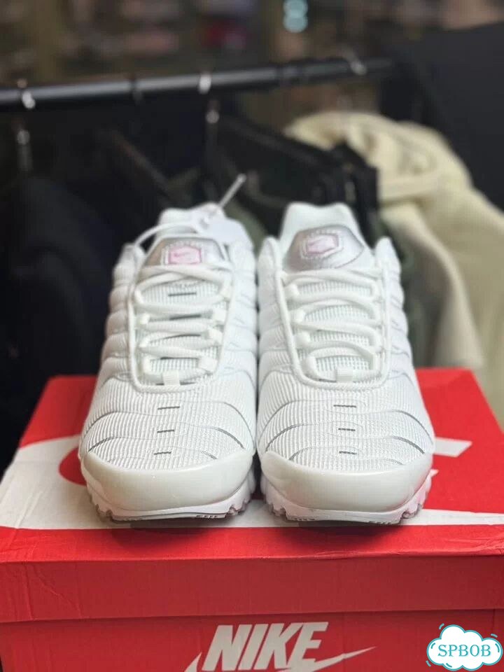 Кроссовки Nike Air Max Tn Plus фото 4