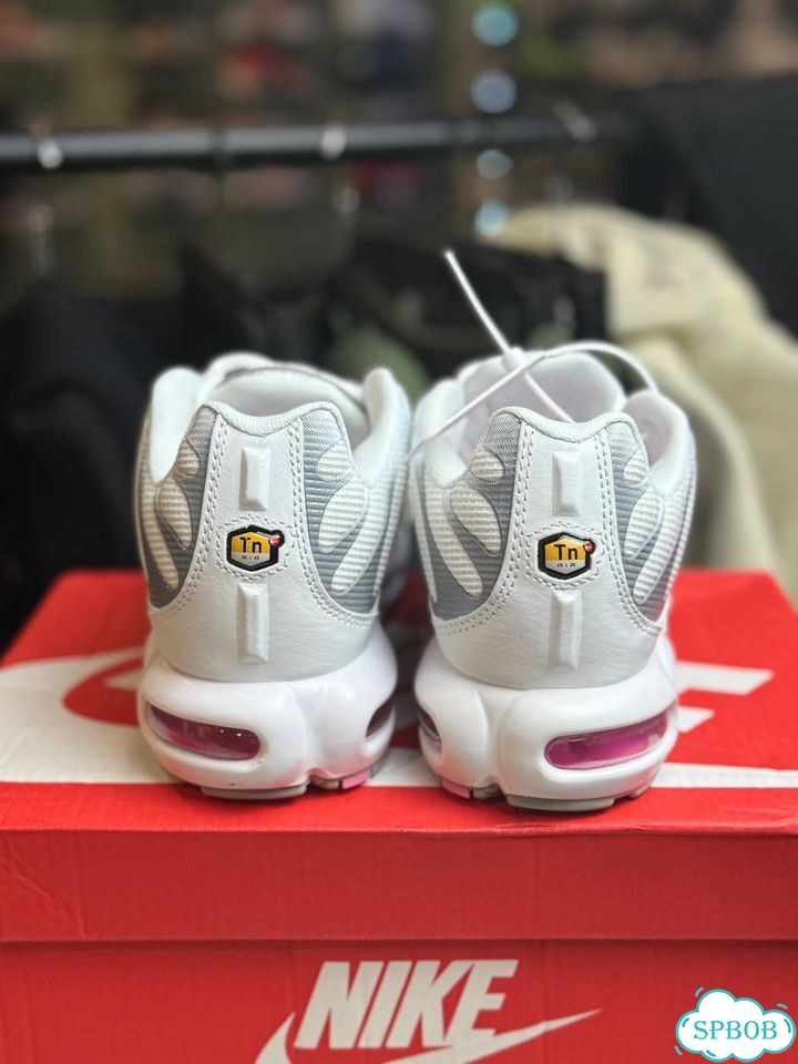 Кроссовки Nike Air Max Tn Plus фото 6