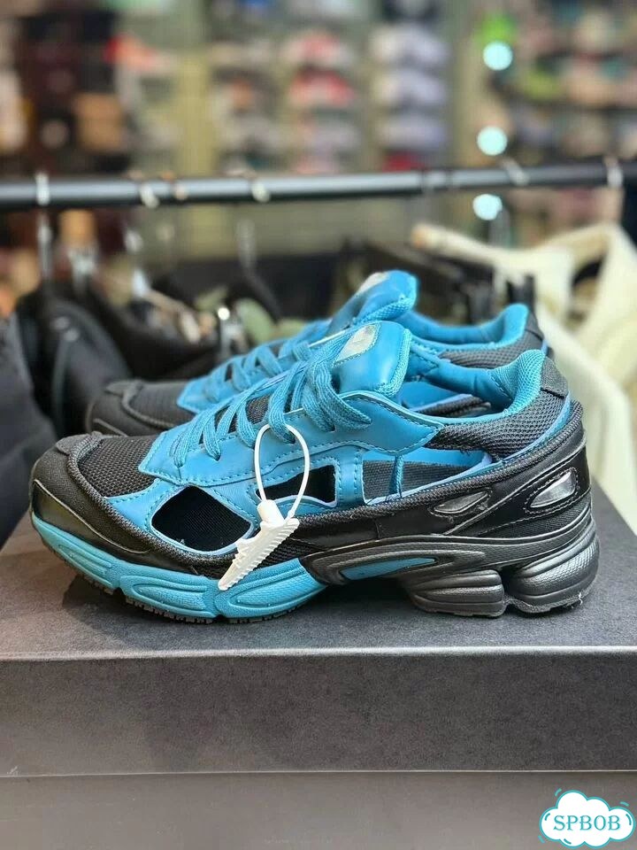 Кроссовки Adidas x Raf Simons Replicant Ozweego фото 2