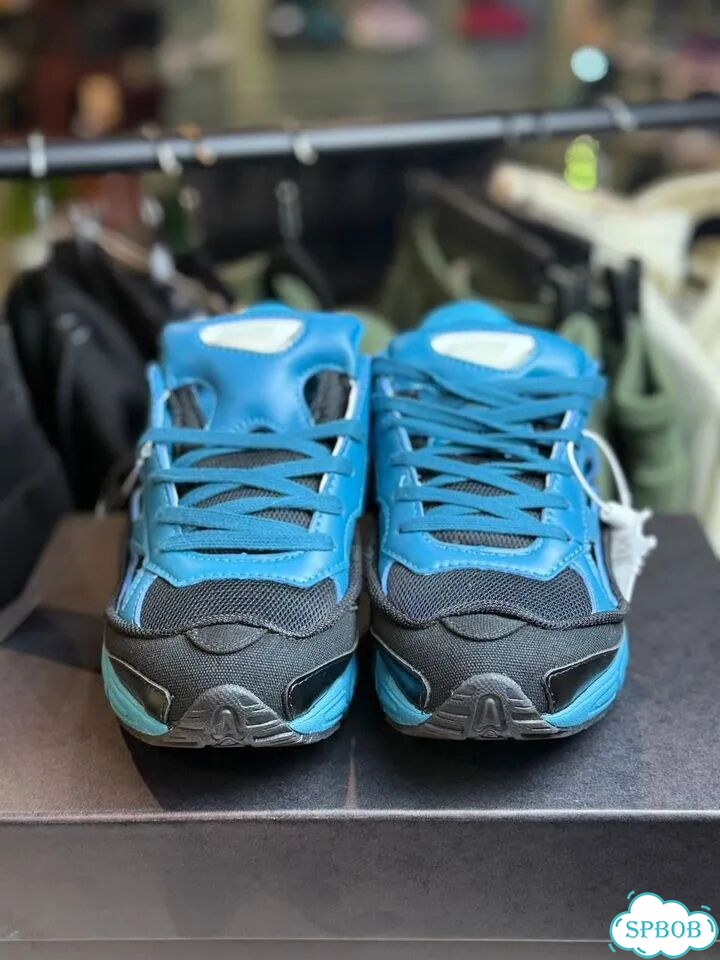 Кроссовки Adidas x Raf Simons Replicant Ozweego фото 4